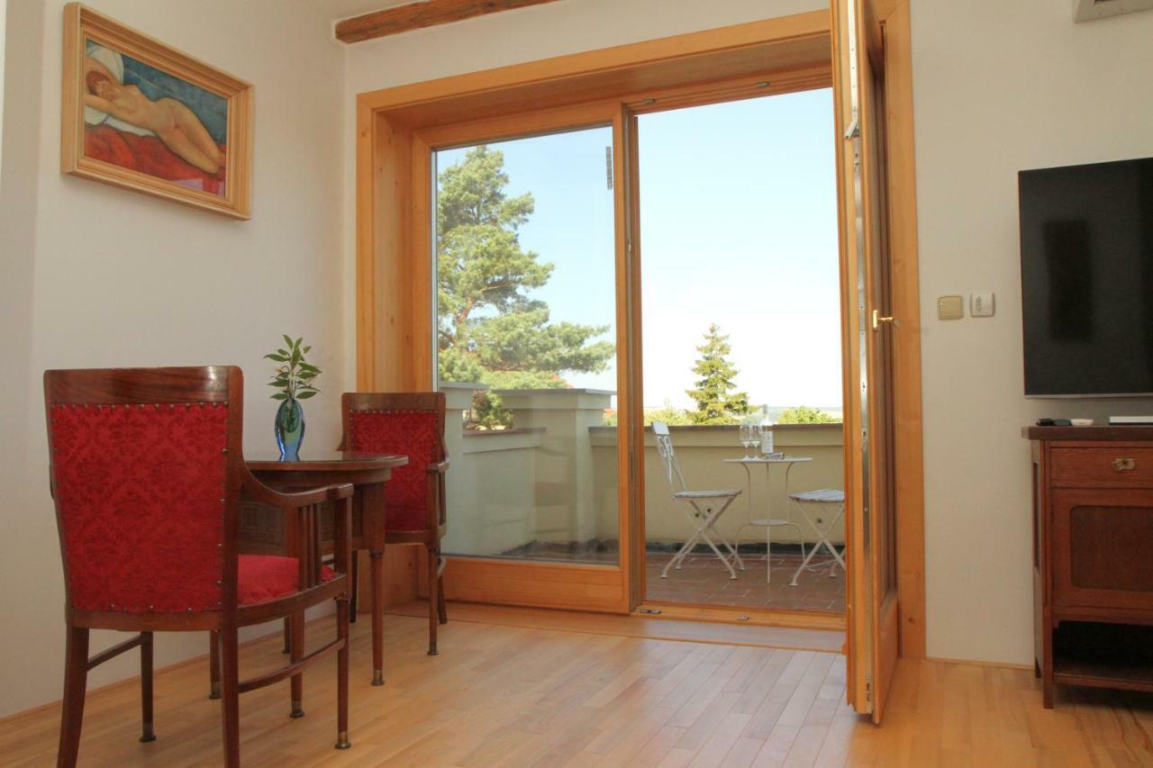 Apartman Nella Valtice Exterior foto