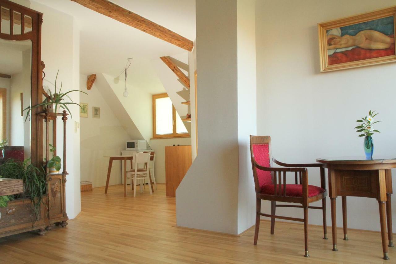 Apartman Nella Valtice Exterior foto